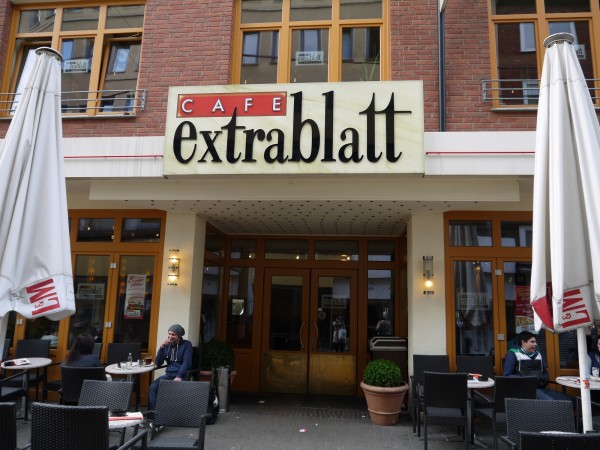 ドイツのカフェ　Cafe Extrablatt