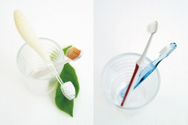 毎日の習慣が１０年後の「歯」を守る！⑤　歯ブラシは最低３本使い分ける