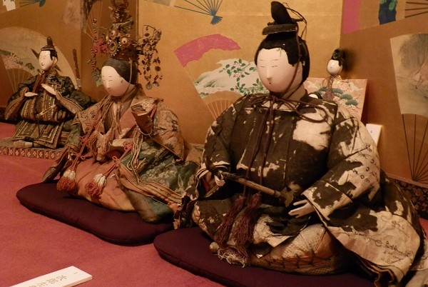 京のお座敷で拝見する、麗しい雛人形と御所人形