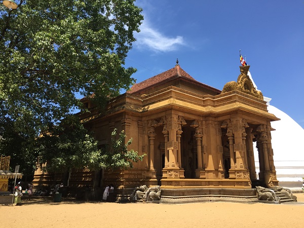 srilanka kelaniya temple