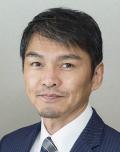 飯田覚士