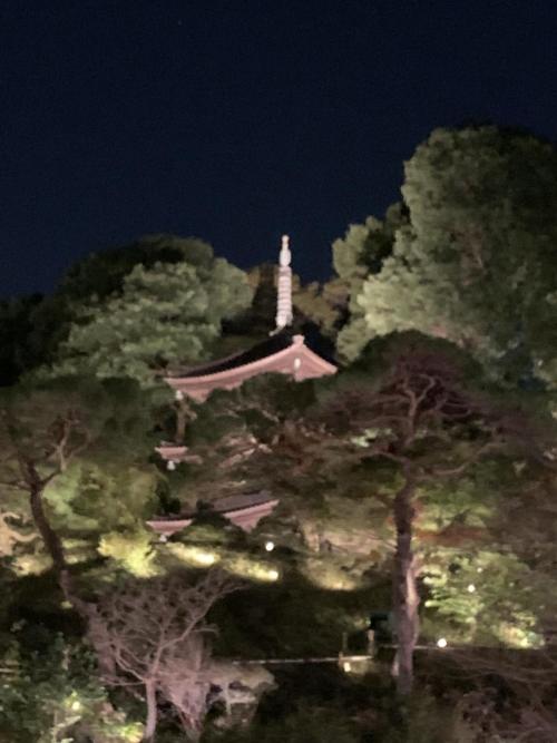 吉田つぶやき_椿山荘の五重塔