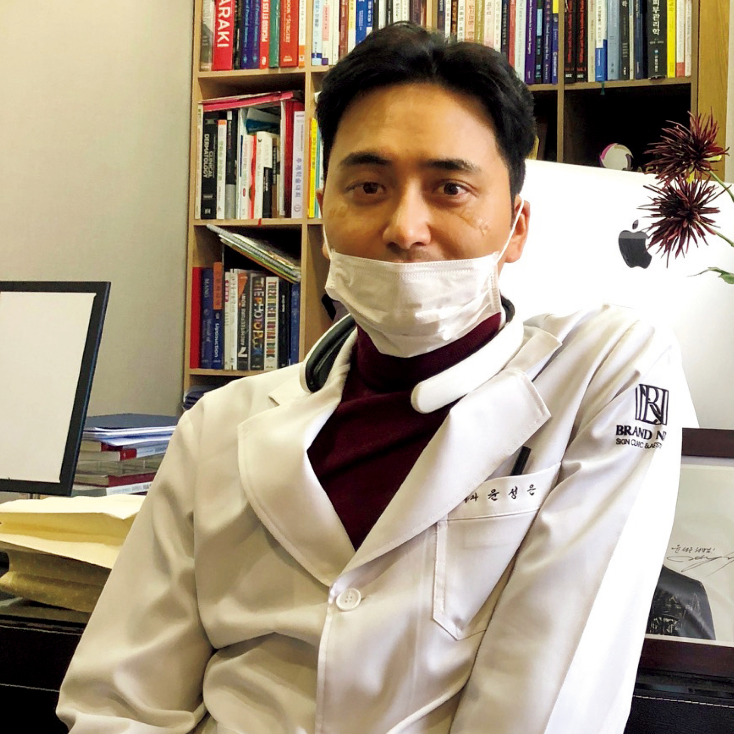Dr.ユン。アグレッシブな治療のイメージがある韓国で、ダウンタイムがほぼないナチュラルな施術が支持されています
