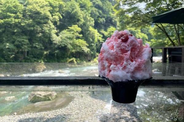 南アルプス八ヶ岳の天然氷『かき氷』を食べに秋川渓谷へ