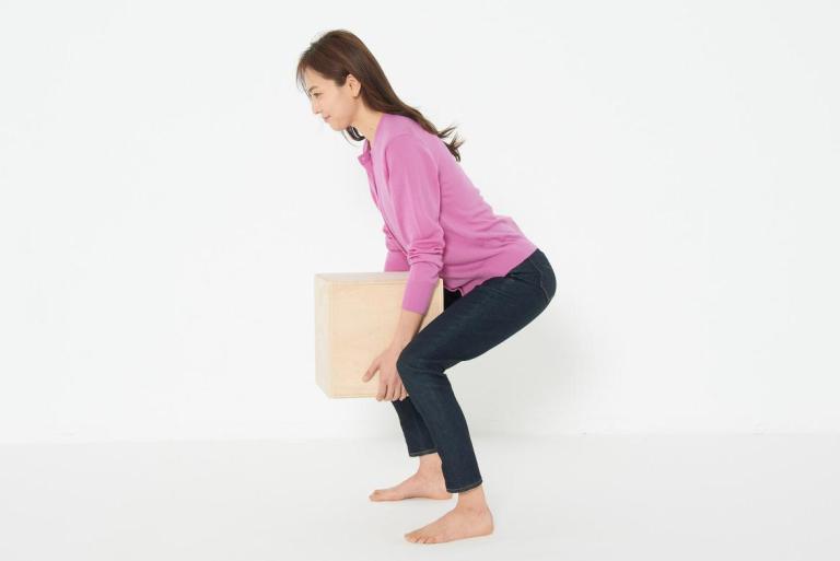 腰痛を防ぐ重要なカギは「股関節を正しく使うこと」にあり