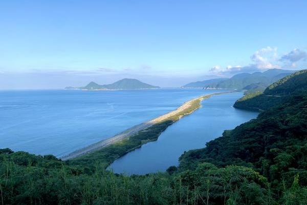 ヨットで５時間。ゆったり波に揺られる時間が大好き。鹿児島県の甑島（こしきしま）へ