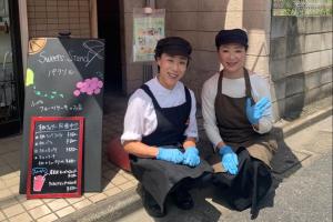 Sweets.Stand.Parasol_石川姉妹