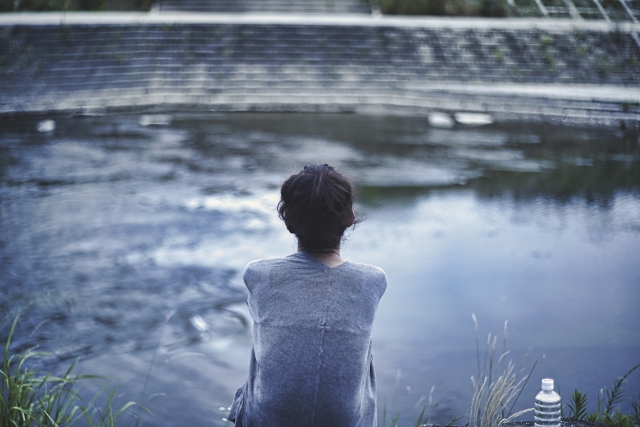 「アラフィフです。気力が湧かず、この先楽しいことがあるとも思えません。でもそんな私に夫は無関心で、趣味や遊びに楽しそうです」／人間関係、仕事、セックス…アラフィフの”モヤモヤ”を一刀両断！藤森かよこの「読むワクチン」