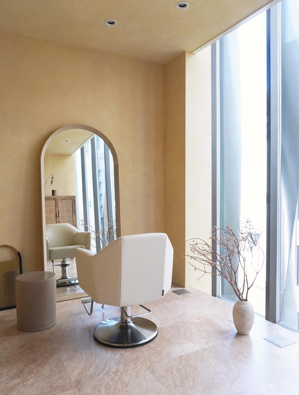 チナツ　サカモト　内観