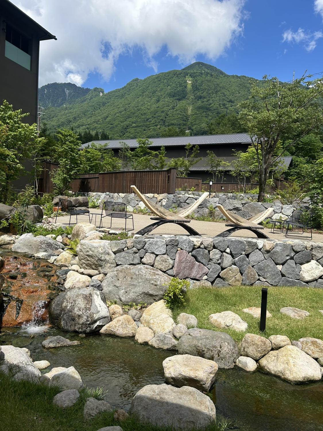 界奥飛騨の中庭