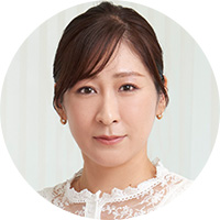 更年期世代の複合的な肌悩みにこそ、一つで三つの働きがある誘導美容液がおすすめです／川下さん