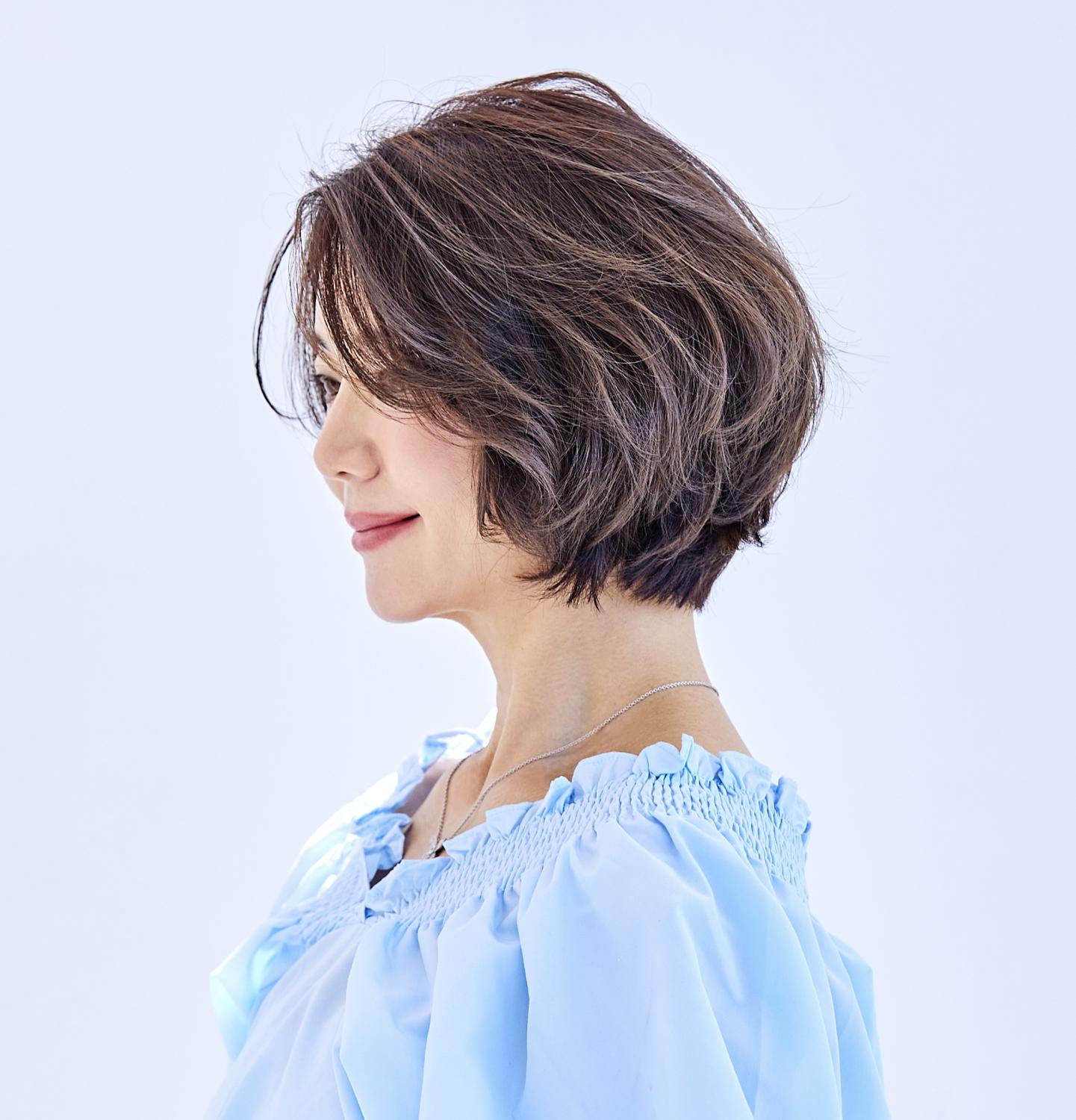 最新トレンドヘア6 左サイド