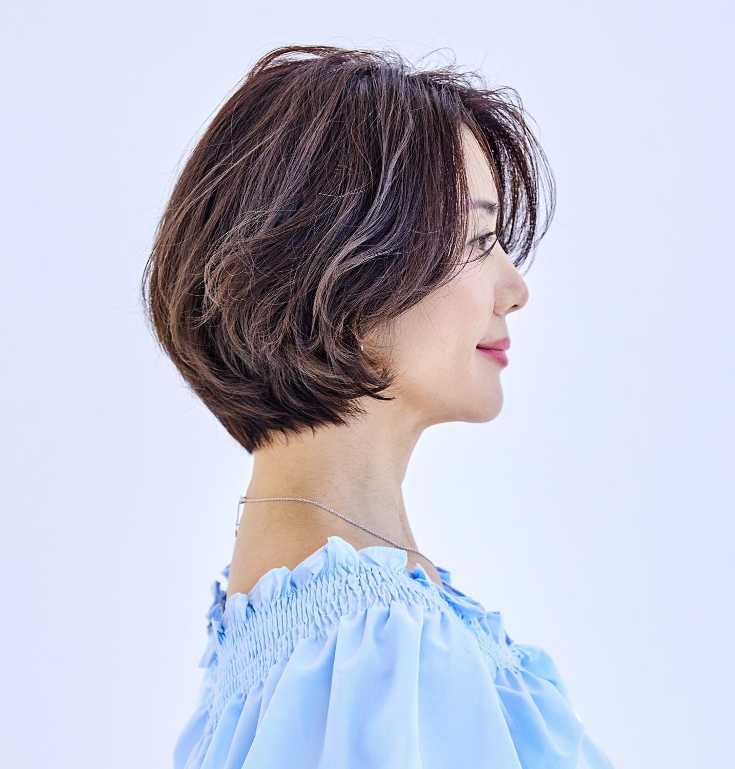 最新トレンドヘア6 右サイド