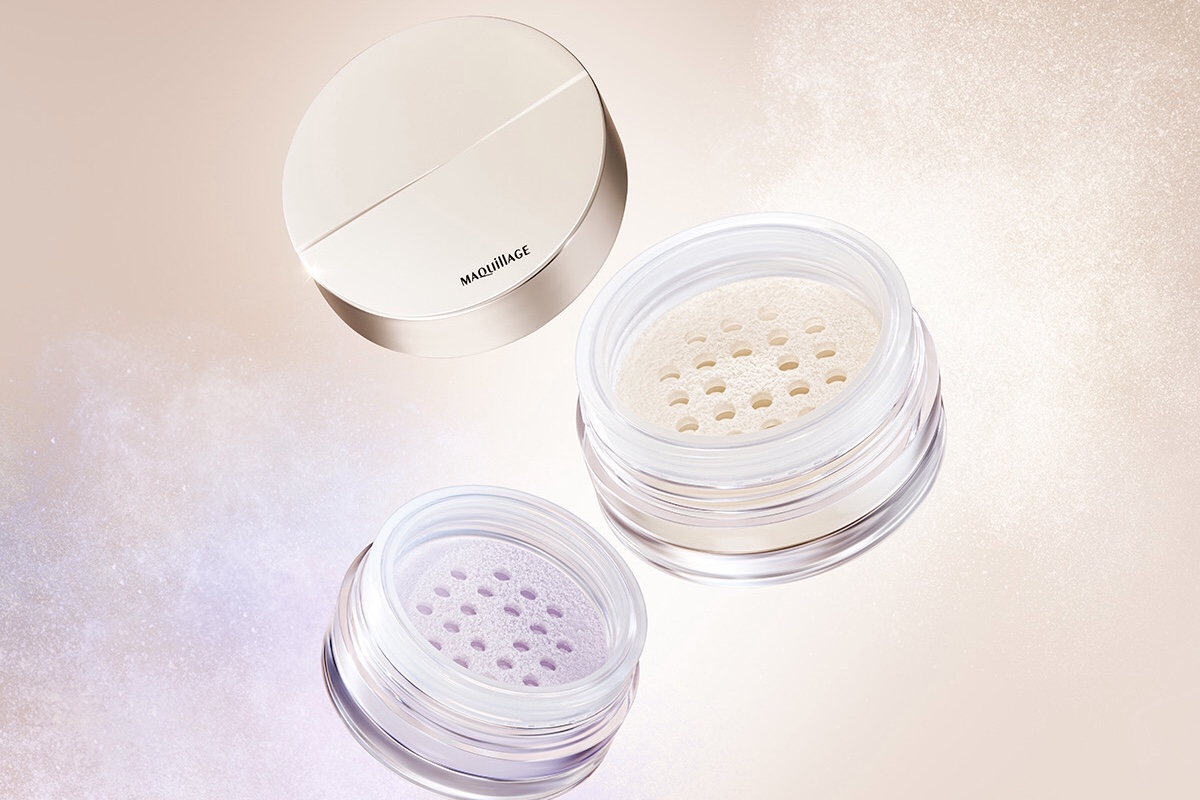 資生堂「マキアージュ」の新・美容液パウダーが優秀。粉感レスでツヤを