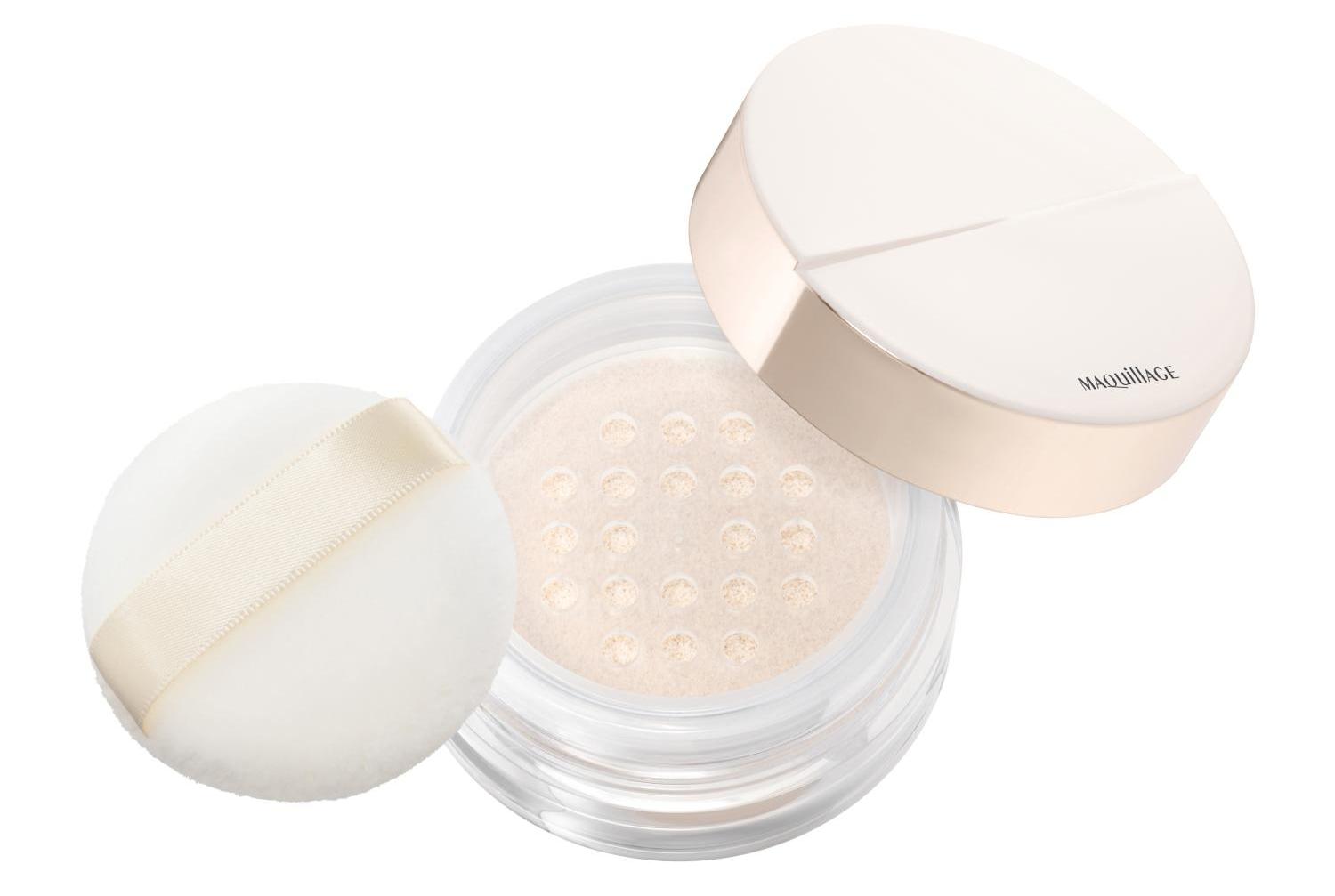 中身を見せている　マキアージュ　パウダー　　