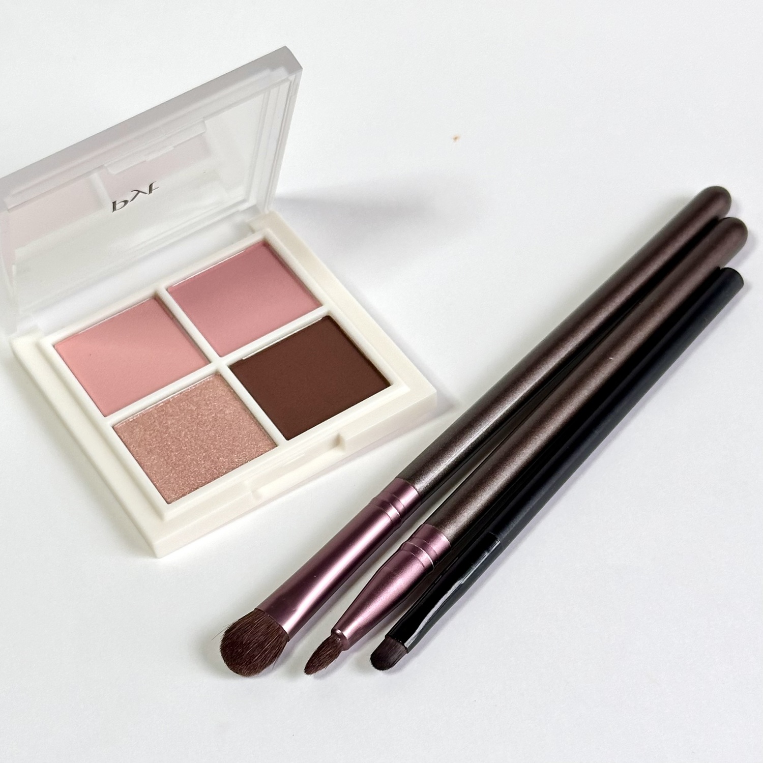 【大人世代のアイメイク】美容エディターおすすめアイシャドウ